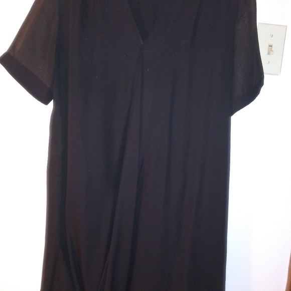 Black dress - Picture 6 of 8